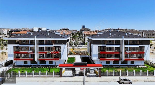 Yazır Mh 4+1 Sıfır Lüxs Daireler