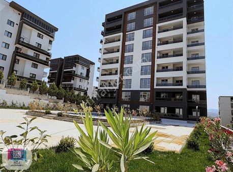 Nilüfer Hasanağa Kızılcıklı Geniş Havuzlu 3+1 Satılık Daire Dtr