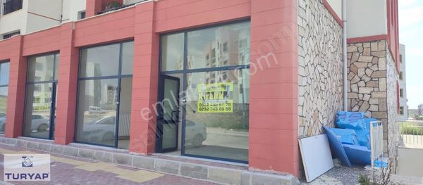 Turyap'tan Camikebir'de Kiralık Köşe Dükkan