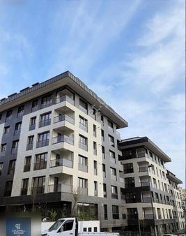 Mimoza Evleri Sitesinde Satılık 4+1 Yatırımlık Daire