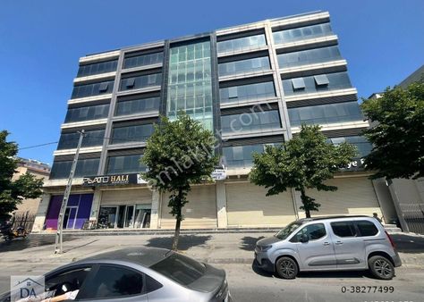 Bağcılar Mahmutbey Cad. Üzerinde Düz Giriş Asma Katlı 220m2 Kiralık Dükkan