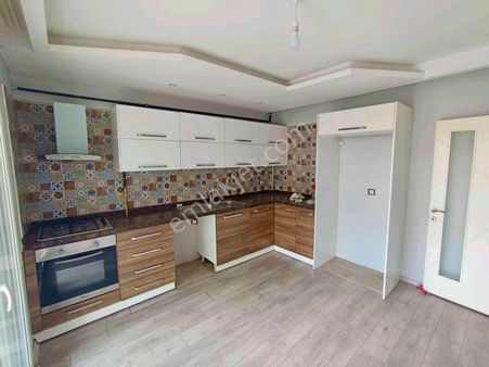 Royalestten K.mutfak Geniş Oturumlu Cazip Daire