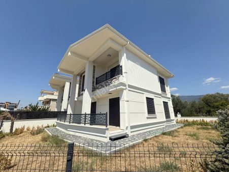 💥💥 Güç Gayrimenkul'den Zeytinli'de Doğa Manzaralı Ultra Lüx Tasarımlı Satılık 4+1 Villa