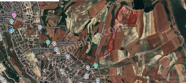 Arnavutköy Dursunköyde Satılık Arsa , 465 M2 Hisseli Yolu Var