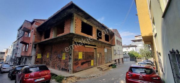 Bursa Yıldırım Güllük De Satılık İmarlı Arsa Ve Bina