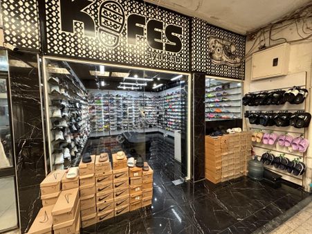 Karşıyaka Çarşı Merkezinde Yatırıma Uygun Dükkan