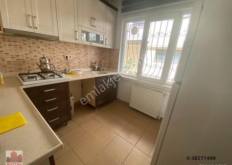 Kuttaş'tan Emek'te Yatırımlık Dükkan 35 M2 Üst 35m2 Alt 50 M2 Ön