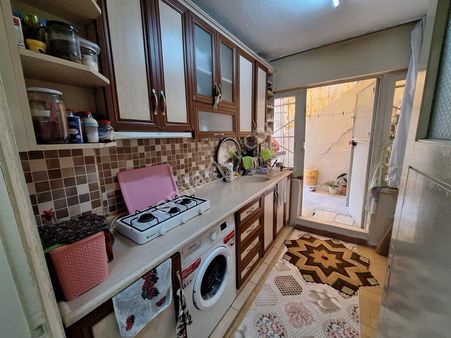 Canyapı'dan 1.sakarya Mahallesinde 2+1 Sobalı Bahçe Katı Satılık Daire