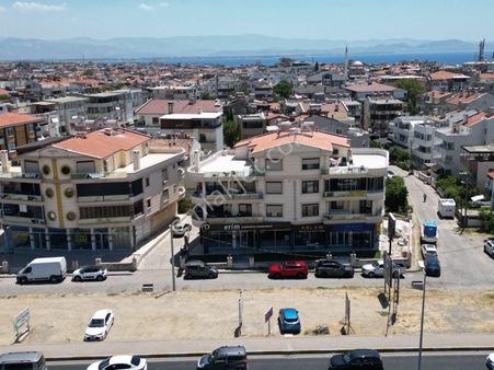 Poyraz Gayrimenkul'den Akçay Merkez'de 250m2 Net Kullanımlı Satılık Dubleks Daire