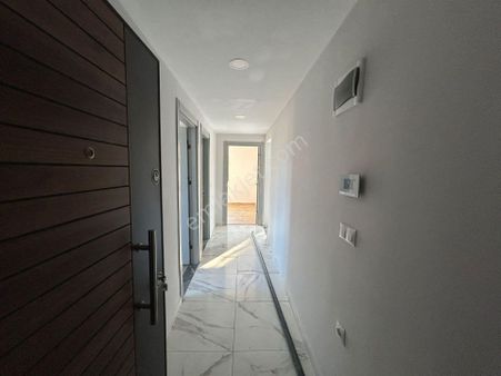 Dalaman Hürriyet Mahallesinde Butik Havuzlu Site İçinde 2+1 Satılık Daire