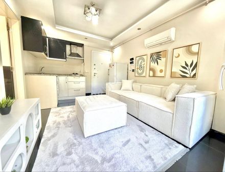 Metropolden Yunusemrede 1+1 Geniş Balkonlu Daire