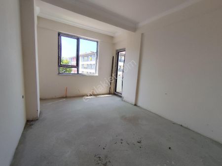 Master Cıty Emlaktan Acıl Satılık 2+1