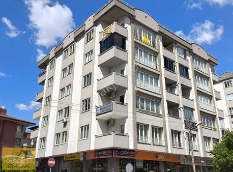 Şehir Merkezinde Kaymakamlık Yanında Kiralık Ofis