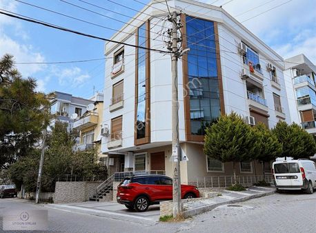 Buca Taşıtlar Vergi Dairesi Yakını 4+1 Masrafsız 3 Cepheli Daire