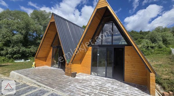 Atakum Akalan Da 2 Adet Bungalovla Bırlıkte Satılık Tarla