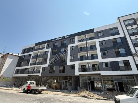 Ersoy'dan Muradiye Mh Rainbow Muradiye'de 3+1 120m² Cade Üstü