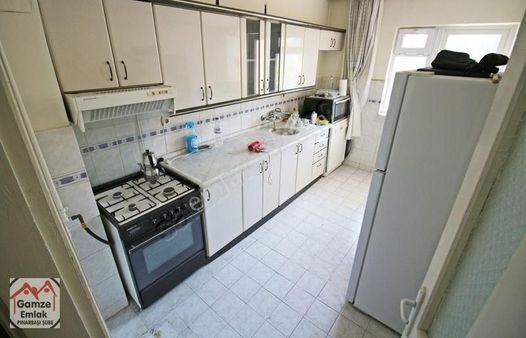 Gamze Emlak'tan Malazgirt Mh'de 3+1 Cadde Üzerinde Daire!!!