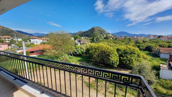 Lavinia Gayrimenkul'den Satilik 3+1 Daire