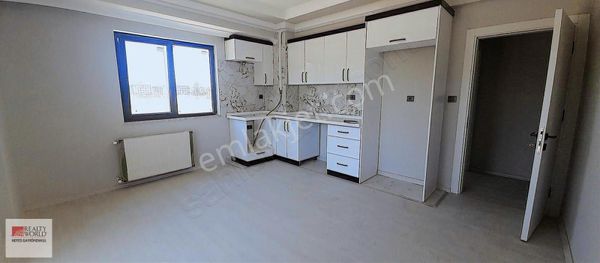 Rw Nefes'ten Bahçelievler'de Harika Konumda 1+1 Daire