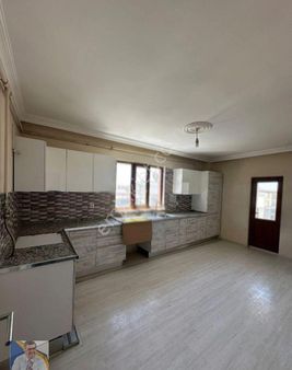 Bahçıvan Mahallesinde 3+1 Satılık Daire