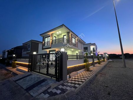 Aydın Didim Çamlık Mahallesi Satılık 4+1 Tam Müstakil Havuzlu Villa