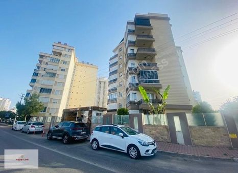Güzeloba'da Site İçerisinde Eşyalı Kiralık 2+1 Daire
