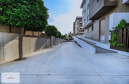 Gürsu Mahallesinde Peyzaj Ödüllü Casa Riva'da Bahçe Dubleks