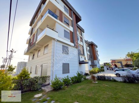 Modern Yaşamın Zirvesinde Altıntaşta En Üst Kat 1+1 Daire