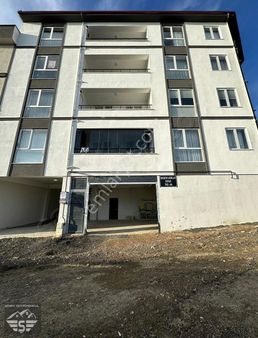 Tekirdağ Belediyenin Altında Satılık 3+1 Daire