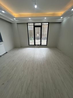 Başakşehir Altınşehir Mahallesinde Satılık 1+1 Ara Kat