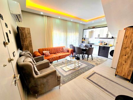 Varsak Aydoğmuş'ta Cadde Üstü Geniş Ferah 3+1 Loft Daire
