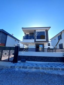 Didim Çamlık Mahallesi Satılık Ultra Lüks 4+1 Villa Hem De Uygun Fiyata!