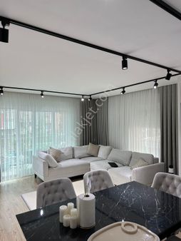 Demircikara Mahallesinde İçi Lüks Yapılı Kombili 2+1 Satılık Daire