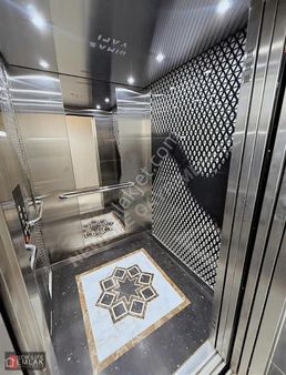 Kuşadası Davutlarda Önü Açık Doğa İle İç İçe Ara Kat 1+1 Daire