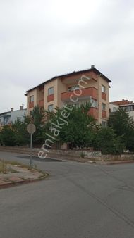 Damla Emlaktan Kılavuz Mah.satılık 4 Katlı Müstakil Bina