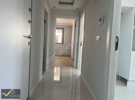 Vizyon Emlaktan Bayramoğlunda Satılık 2+1 Arakat