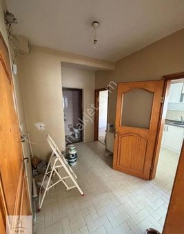 Küçükçekmece Cumhuriyet Mah. 2+1 Kiralık Daire