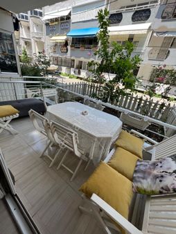 Gemlik Kumla'da Denize 50 Metre Eşyalı Masrafsız Bahçeli Satılık Daire