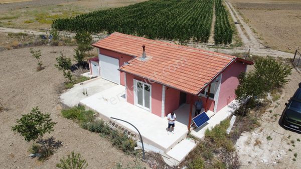 Beton Örme Evi Olan Tam Teşekkürlü Ceviz Ve Meyva Bahçesi. Araç Takasına Açık