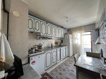 Bk Gayrimenkul'den Pınarbaşı Mah. Ara Katta 3+1 Satılık Daire