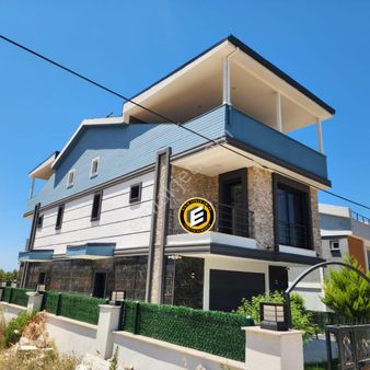 Didim Hisar Mahallesi'nde Müstakil 3+1 Satılık Lüks Villa