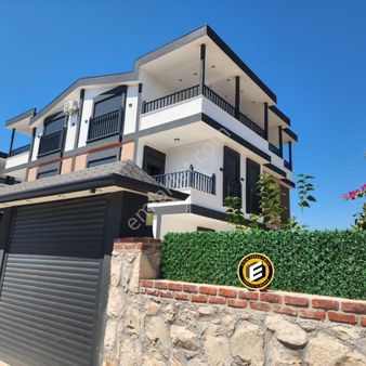 Didim Efeler Mahallesi’nde Ultra Lüks 4+1 Müstakil Havuzlu Villa