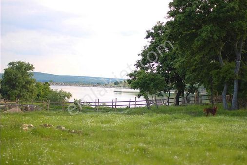 Pınarhisar Evciler Göletinde 1280m2 Müstakil Yatırımlık Arazi