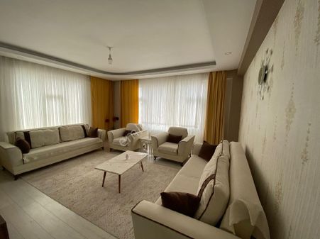 Hızlı 21 Gayrımenkulden Kiralık Eşyalı 3+1 Dire