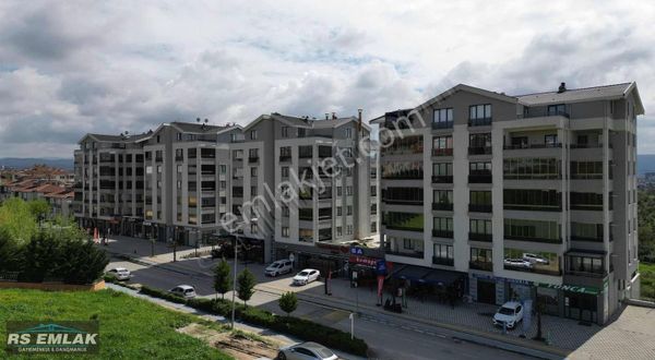 Nilüfer/kurtuluş Cadde Üzeri Kurumsal Kiracılı Satılık Dükkanlar