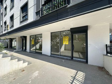 İstanbul House'dan Röntgen Sokakta Sıfır Binada Düz Giriş Dükkan