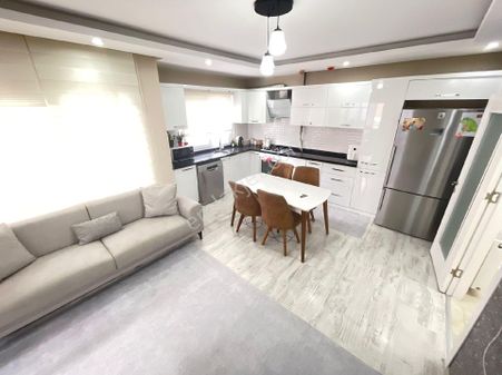 Ra Gayrimenkul Atatürk Mh.site İçerisinde Satılık Daire