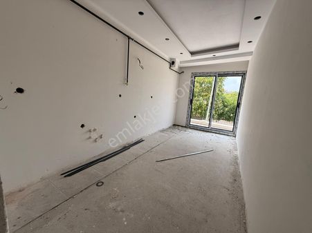Ersoy'dan Muradiye Mh 3+1 Arakat (1.balkon) 130m² Sıfır Genis Önü Açık Ferah Karanlıksız Daire