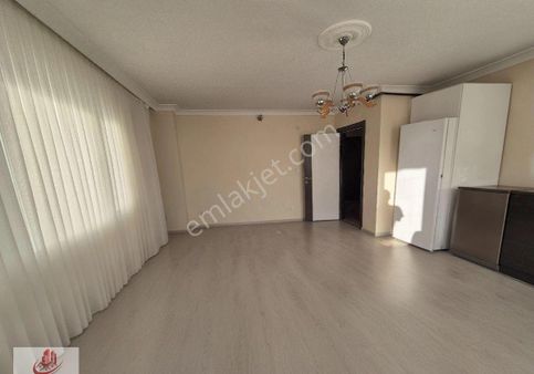 Armutlu İlçe Merkezinde Yeni Bina Giriş Kat Kombili 2+1 Daire