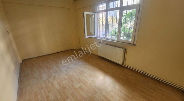 Mehmet Akif Mahallesi Toplamda 5 Katlı Yüksek Giriş 27 Metre His